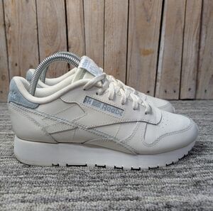 Reebok Women's Classic Leather SP Extra in White/Light Blue Size 8 Women